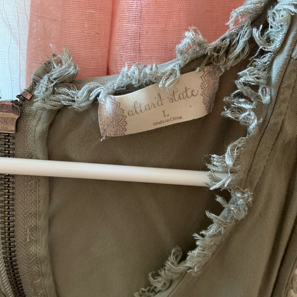 ALTARD STATE DRESS - Picture 2 of 2